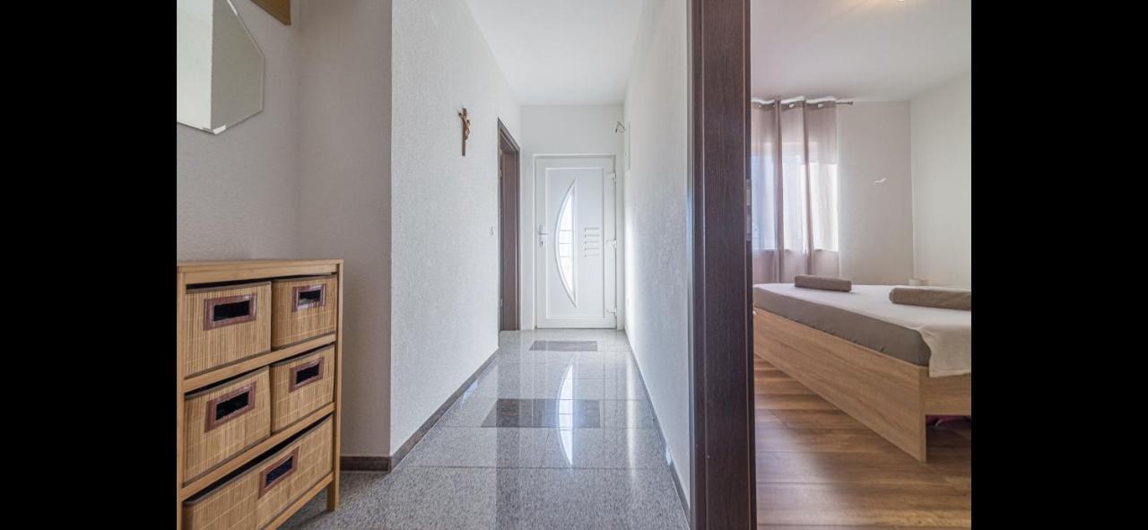Aurum Luxury Apartments Vir Luaran gambar