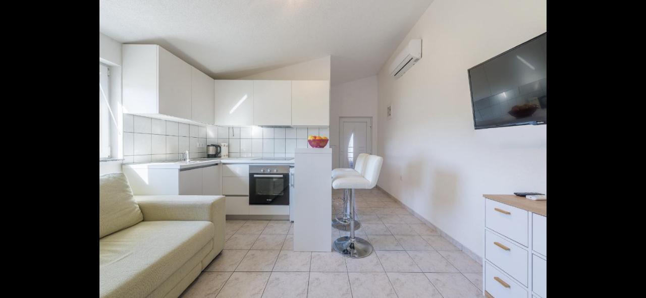 Aurum Luxury Apartments Vir Luaran gambar