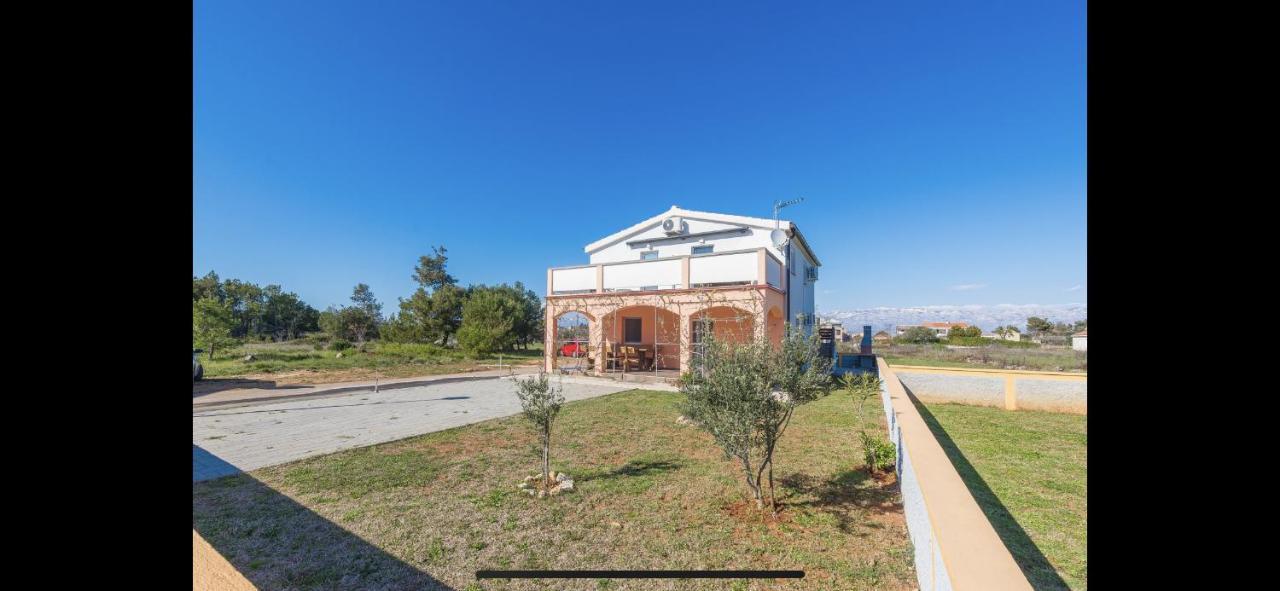 Aurum Luxury Apartments Vir Luaran gambar